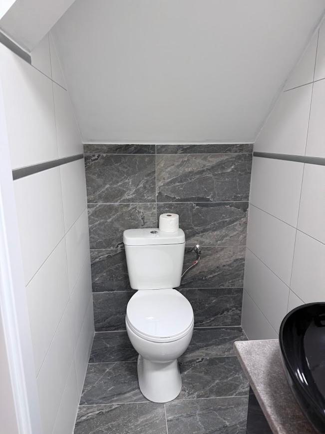Kuriozum Vendeghaz Hotel Szeged Bagian luar foto